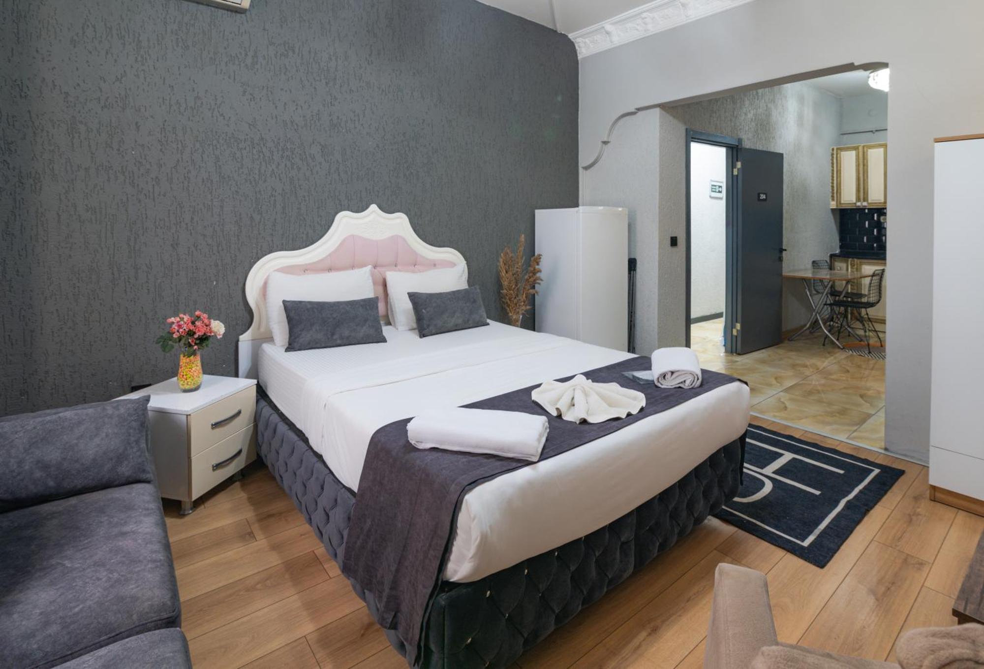 Nest Hotel Sisli Istanbul Exterior photo